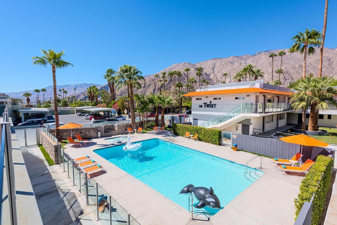 The Twist Palm Springs Hotel Екстериор снимка
