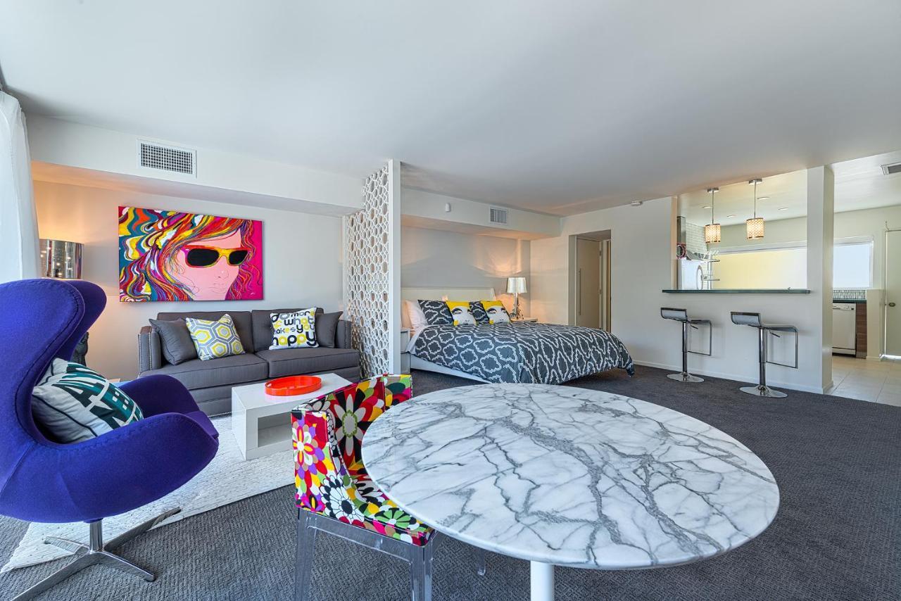 The Twist Palm Springs Hotel Екстериор снимка