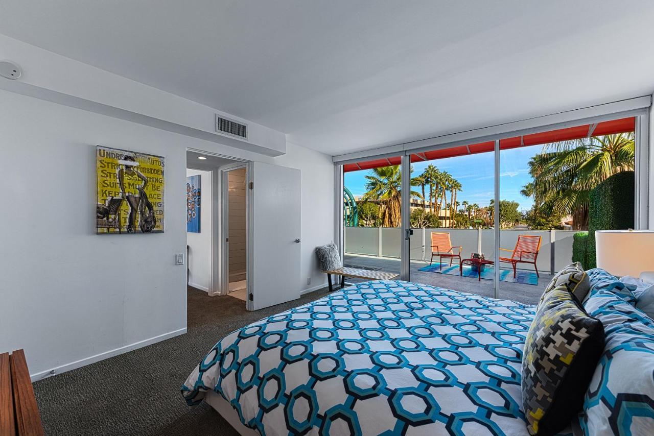 The Twist Palm Springs Hotel Екстериор снимка