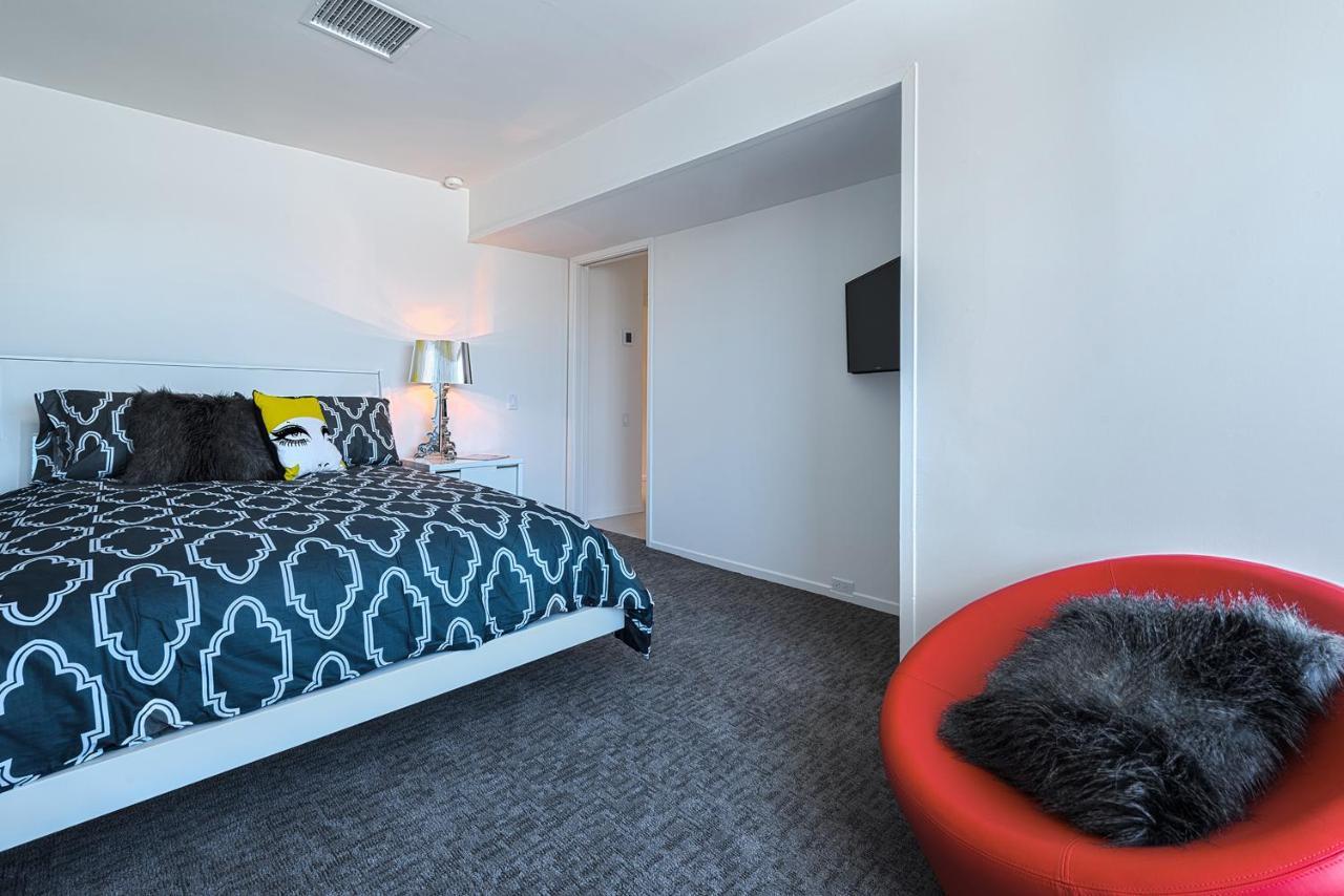 The Twist Palm Springs Hotel Екстериор снимка