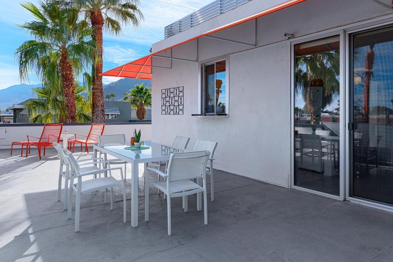 The Twist Palm Springs Hotel Екстериор снимка
