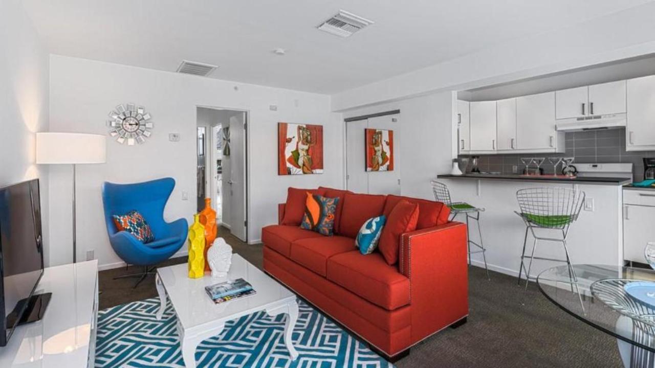 The Twist Palm Springs Hotel Екстериор снимка