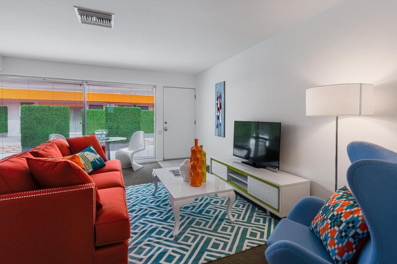 The Twist Palm Springs Hotel Екстериор снимка